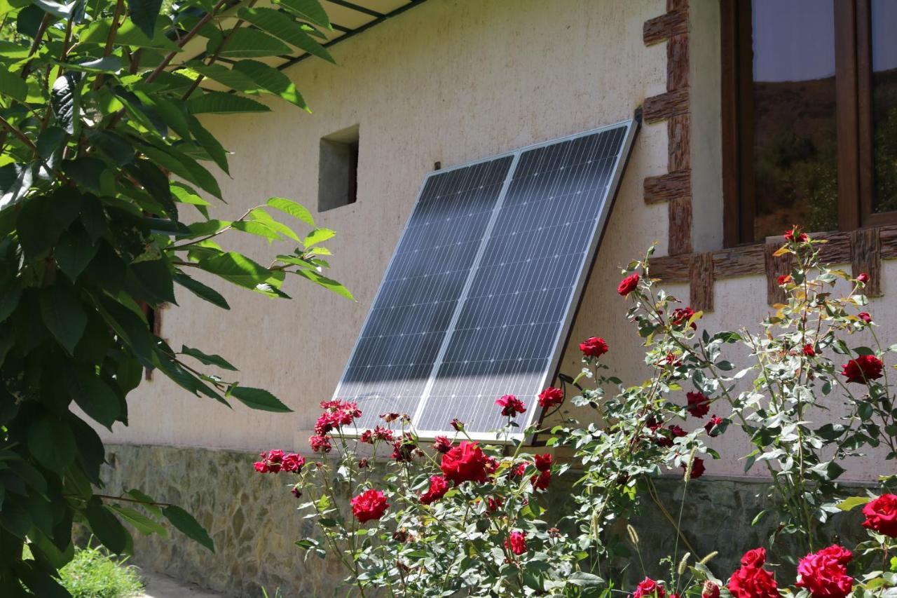 Hayat Guesthouse Nuratau Mountains Yukary-Ukhum Exterior photo